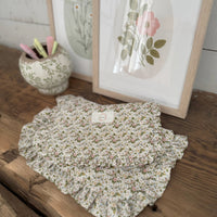 Pochette à froufrous