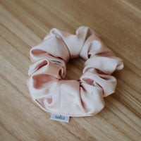 Chouchou en satin - Rose pâle