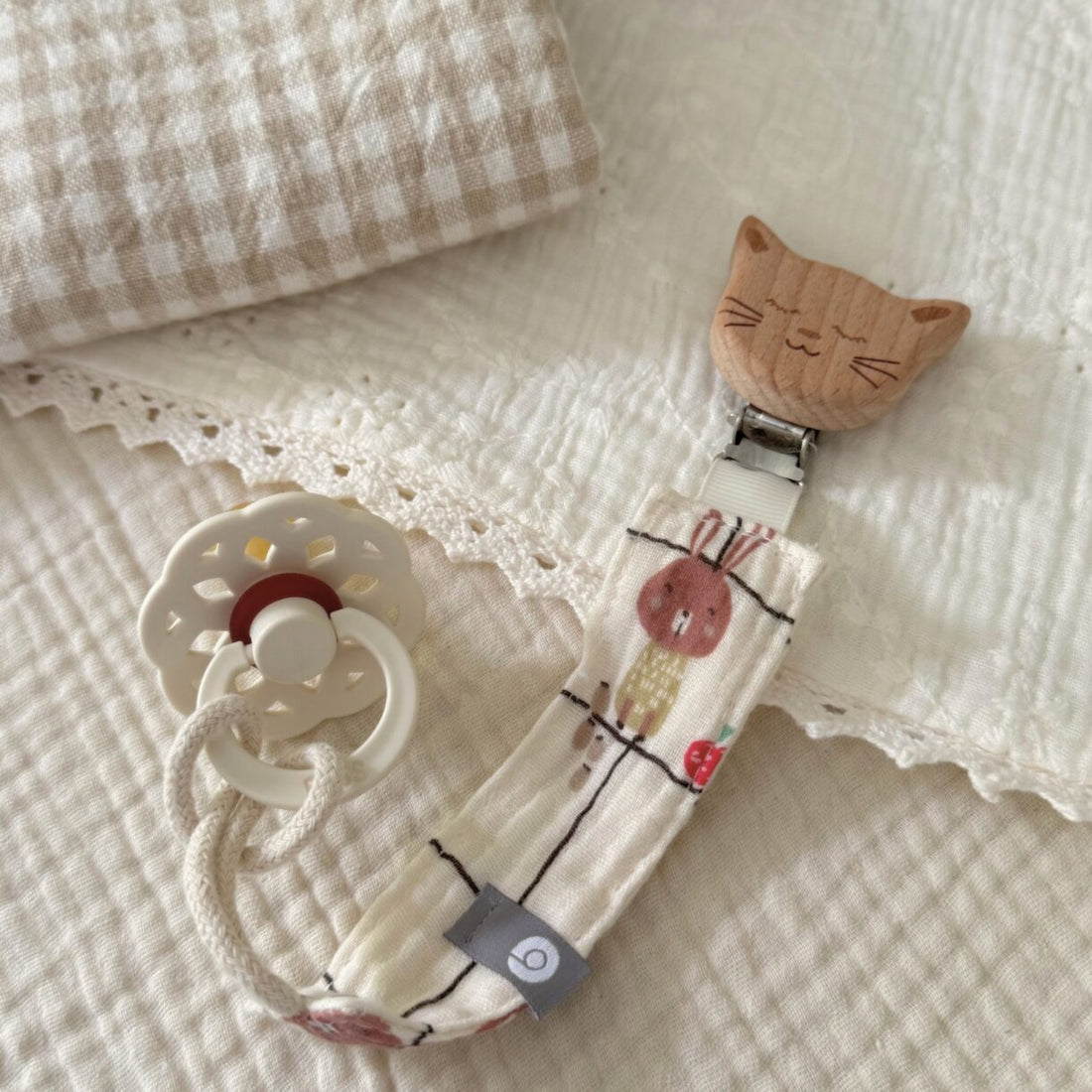 Attache-suce en mousseline