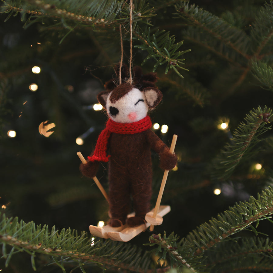 Ornement en feutre - Reine le renne