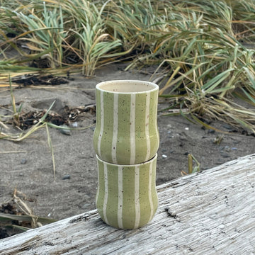 Tasse Bombée rayée - Vert