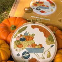 Ensemble de broderie - Champ de citrouilles
