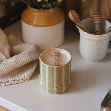 Tasse Bombée rayée - Vert