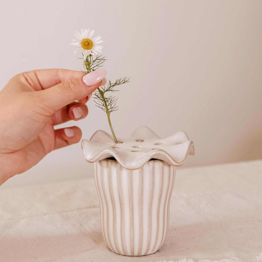 Pique-fleurs en céramique