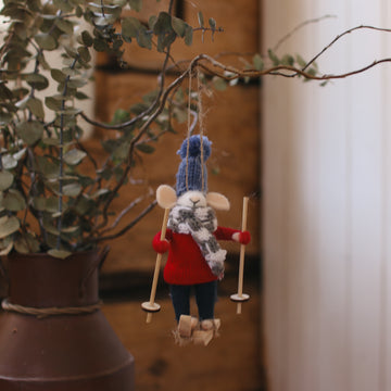 Ornement en feutre - Georges la souris à skis