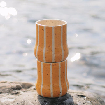 Tasse Bombée rayée - Orange