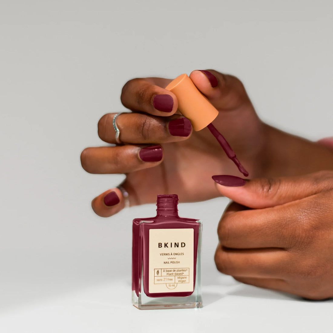 Vernis à ongles non toxique - Petite-Bourgogne