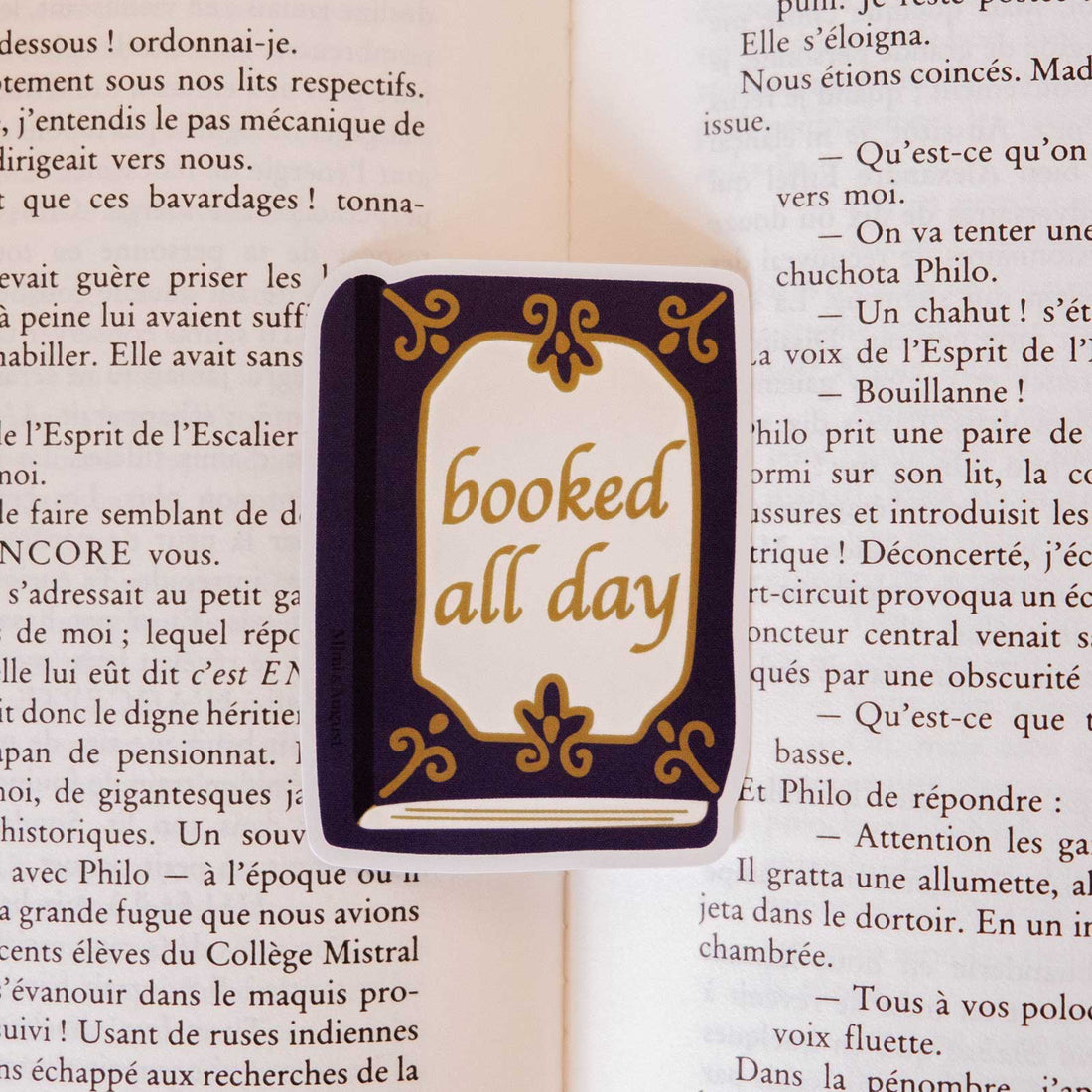 Autocollant - Occupé à lire