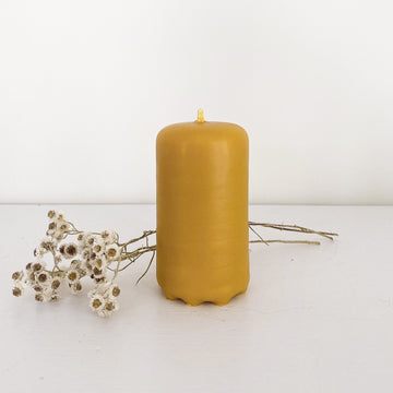 La bougie en cire d'abeille - 4 pouces
